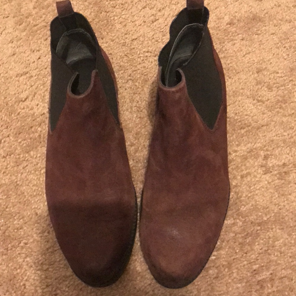 Franko Sarto ankle booties. - Picture 2 of 3